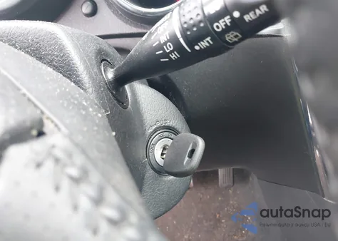 2006 Toyota Matrix Xr z USA, uszkodzony, nr VIN 2T1KR30E76C617471